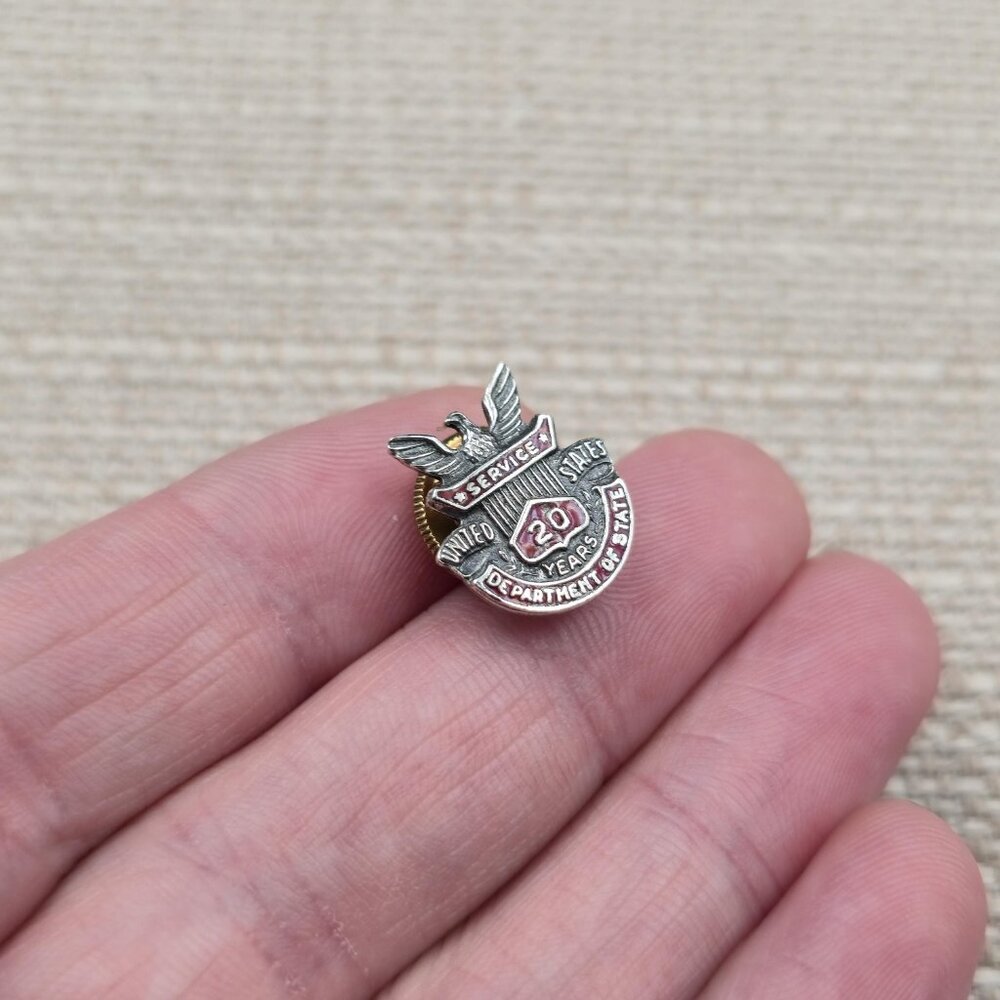 Sterling Silver United States Department Of State 20 Year Pin A6210 - Picture 2 of 6